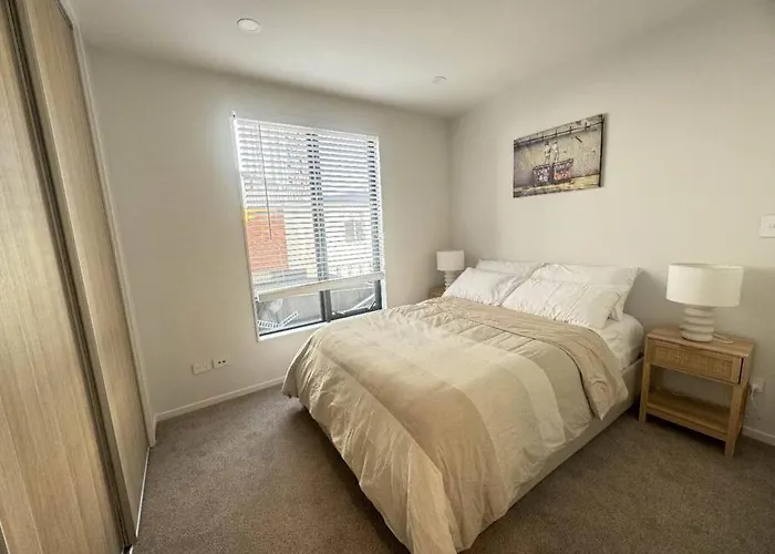 Townhouse In Auckland Central